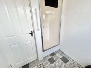 Photo 16- click for photo gallery